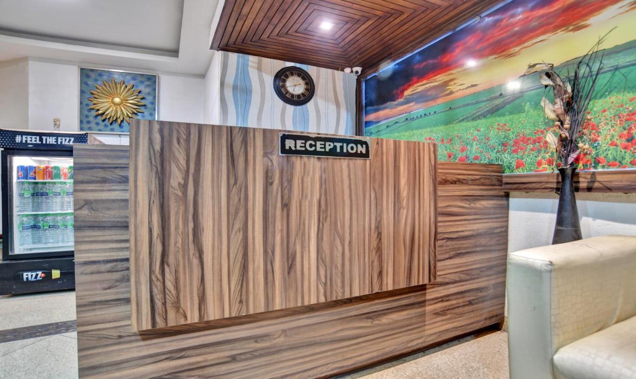 Hotel Treebo Trend Royal Galaxy Park à Indore Extérieur photo