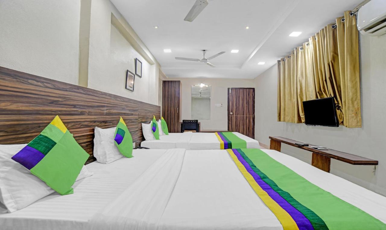 Hotel Treebo Trend Royal Galaxy Park à Indore Extérieur photo