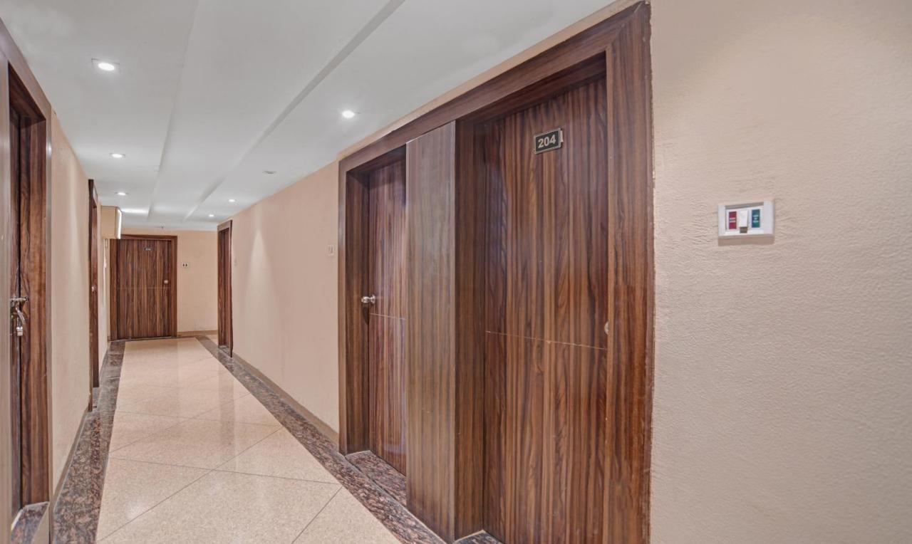 Hotel Treebo Trend Royal Galaxy Park à Indore Extérieur photo