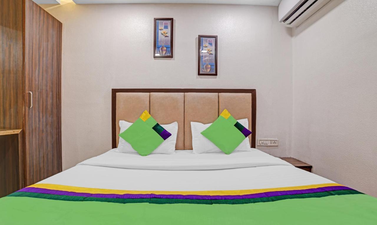Hotel Treebo Trend Royal Galaxy Park à Indore Extérieur photo