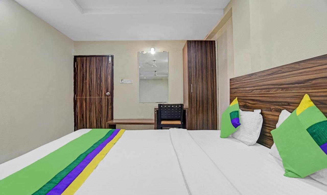 Hotel Treebo Trend Royal Galaxy Park à Indore Extérieur photo