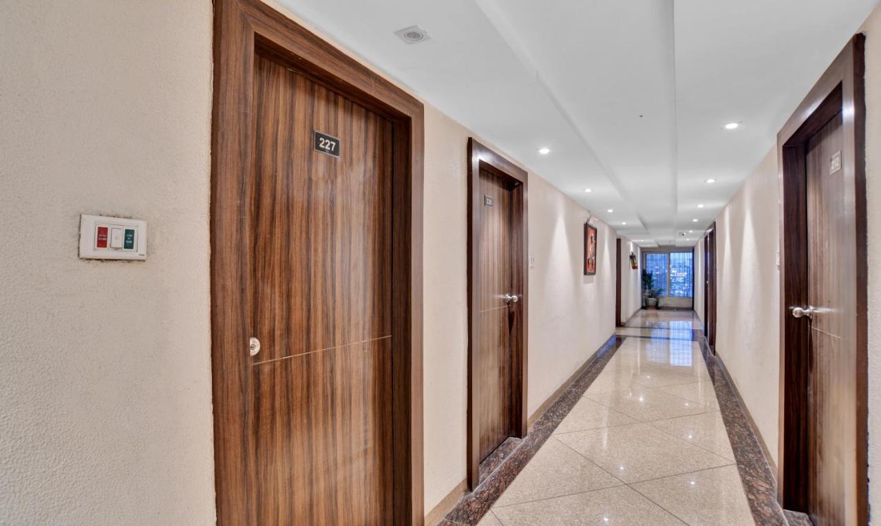 Hotel Treebo Trend Royal Galaxy Park à Indore Extérieur photo
